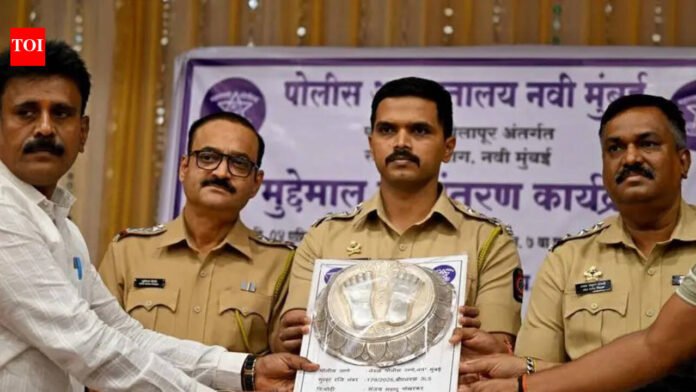 Navi Mumbai police return seized property worth Rs 2 27 crore to rightful owners | Mumbai News