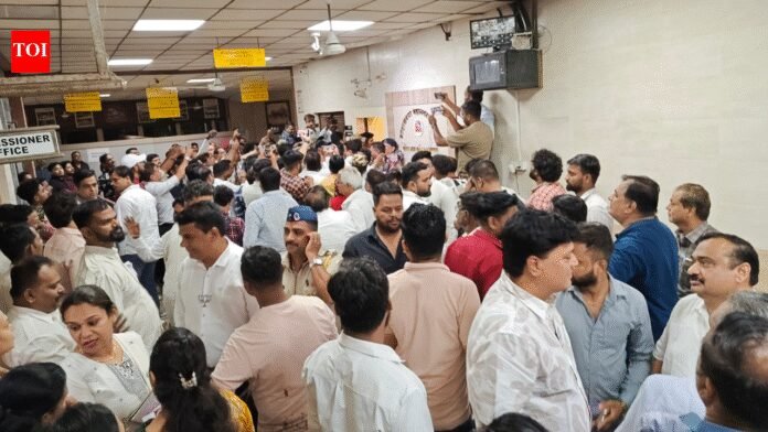 Shiv Sena–BJP rift over LoP appointment in Maharashtra civic body | Thane News