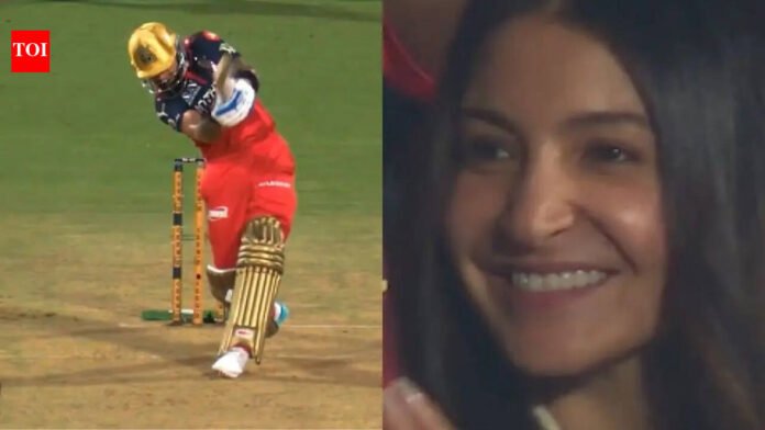 Virat Kohli's no-look six leaves Anushka Sharma impressed; her reaction goes viral - Watch | Cricket News