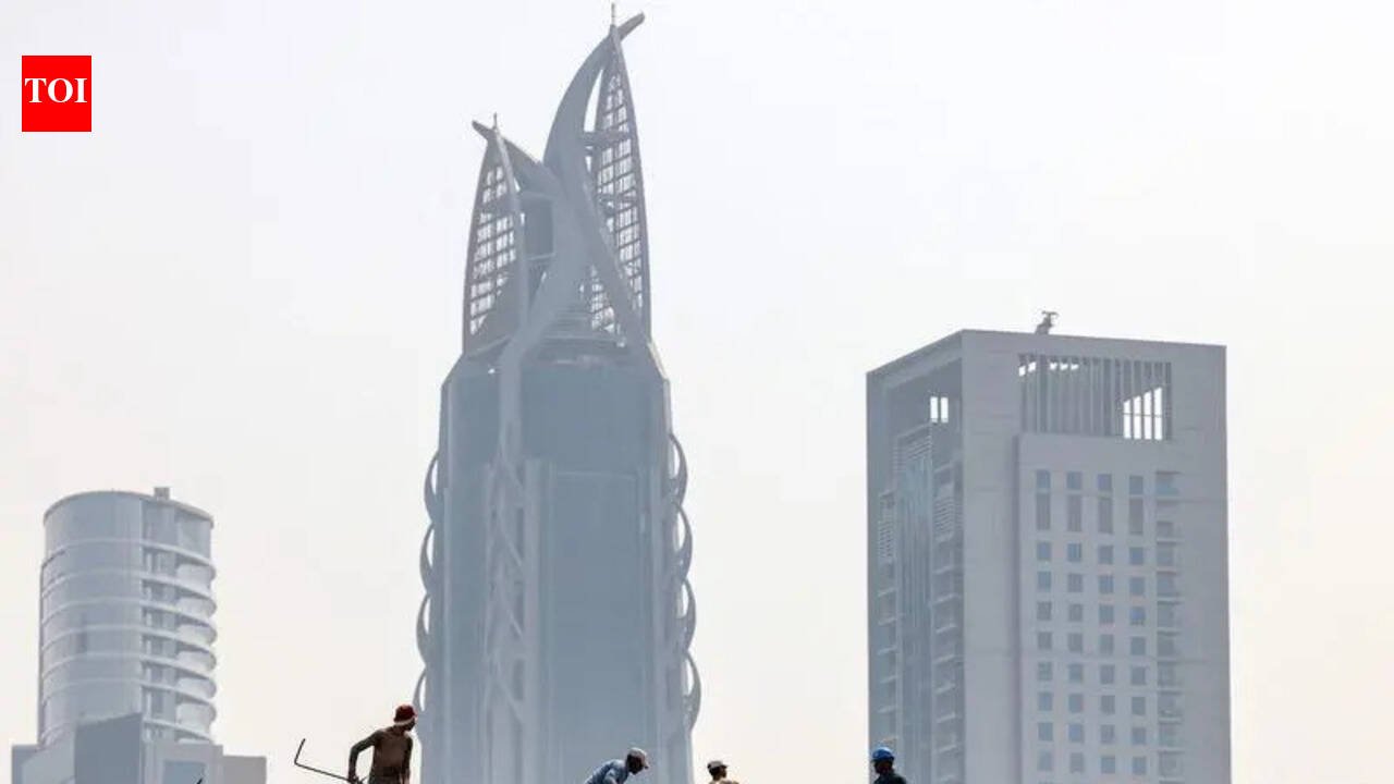 ‘1L workers with Gulf job permits grounded by war’ | Mumbai News