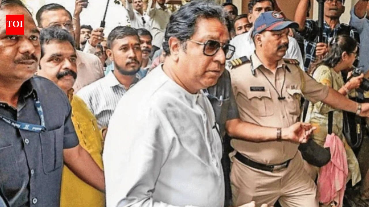 Raj Thackeray acquitted in railway recruitment exam violence case; Thane court cites lack of evidence | Thane News