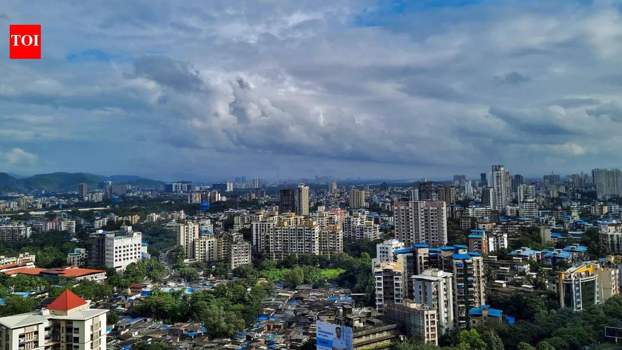 Citizens launch ‘Wake Up Thanekar’ campaign, demand public say in Thane’s development | Thane News