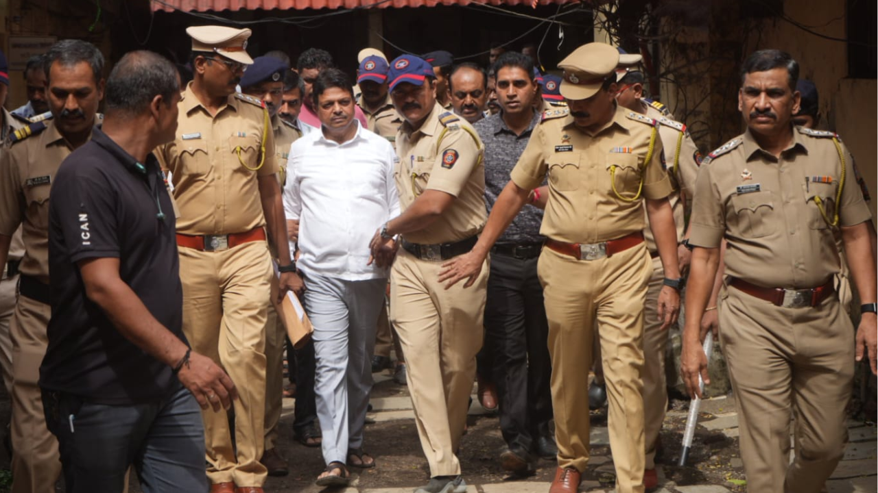 Dombivli doctor assault case: Shiv Sena corporator Ramesh Mhatre, 3 co-accused remanded in police custody till Monday | Thane News